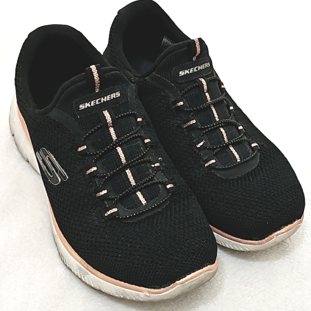 Sketchers Pink & Black Sneakers